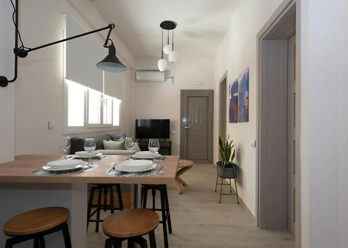 Camara Luxury * Pylos